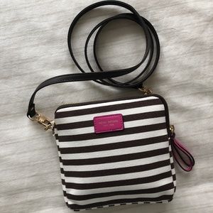 Henri Bendel crossbody / wristlet / pouch - like new!